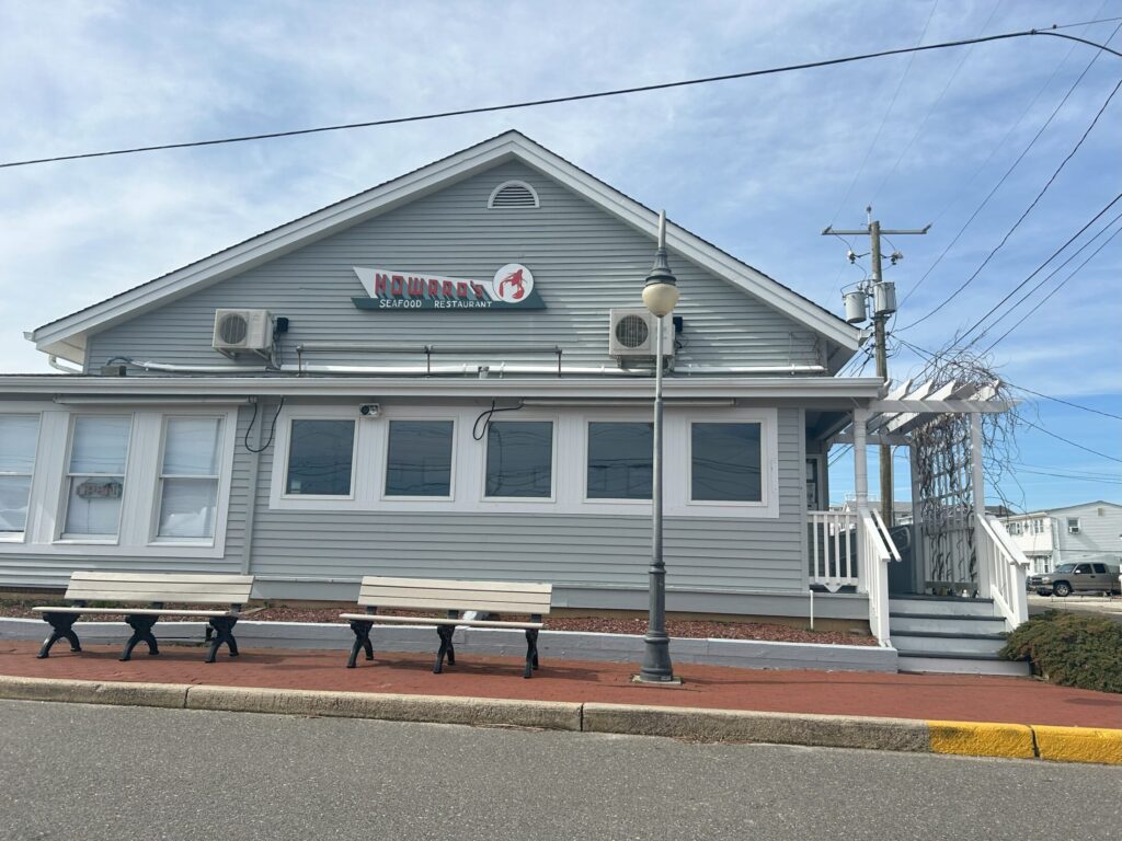 Featured image of Howard's Seafood Restaurant in Long Beach Island Lifestyle Page