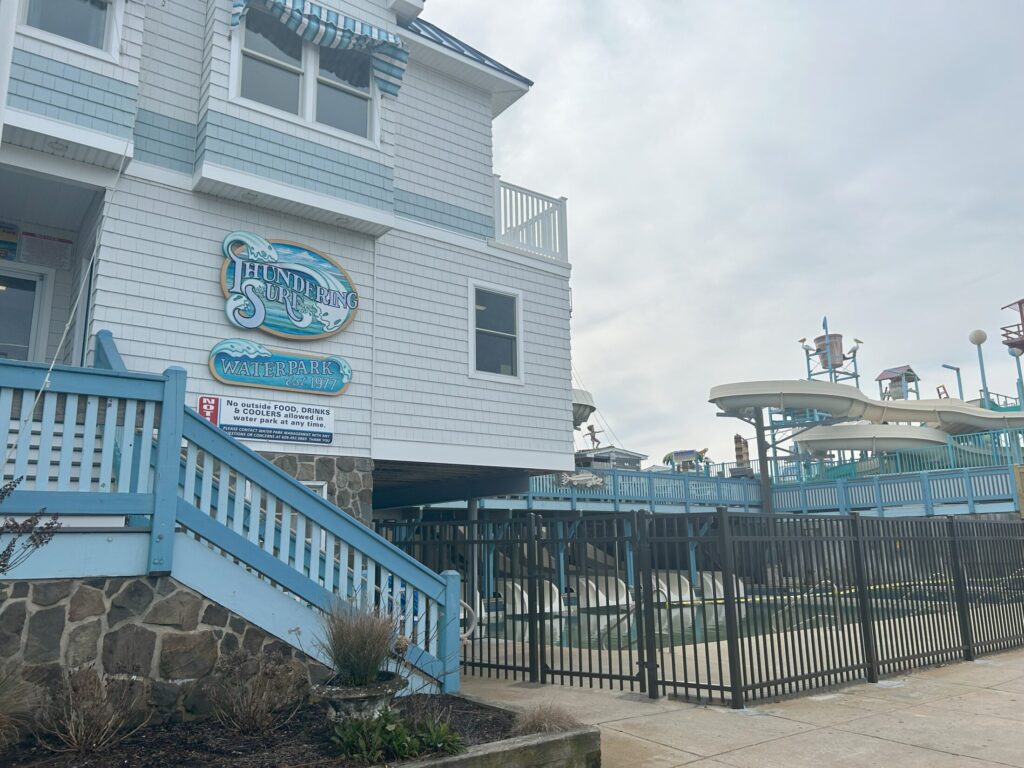 Featured image of Thundering Surf Waterpark in Long Beach Island Lifestyle Page