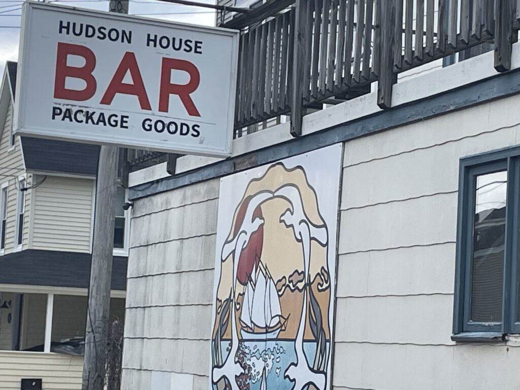 Featured image of Hudson House Bar in Long Beach Island Lifestyle Page