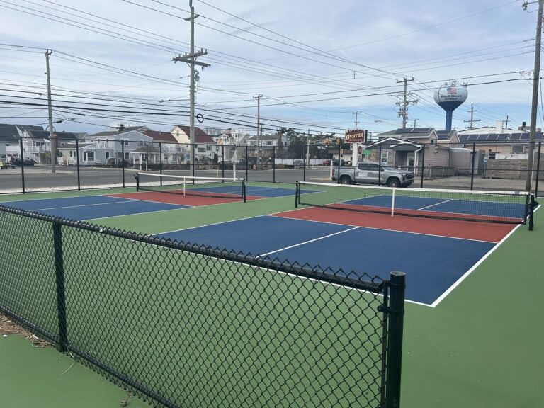 You are currently viewing Playing Pickleball on Long Beach Island
