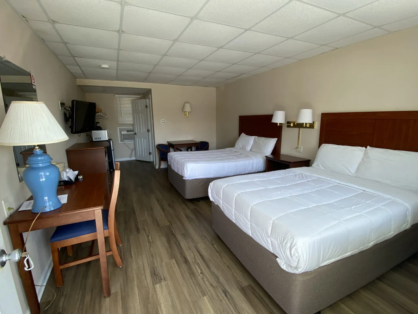Haven Beach Motel pool