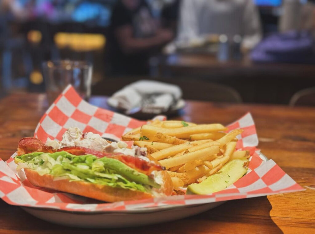 bacon on a bun with fries long beach island nj restaurants