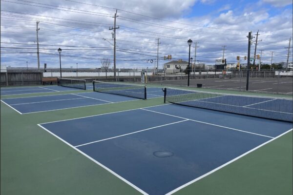 Bayview Park Pickleball Courts | Image by The Guarino Team