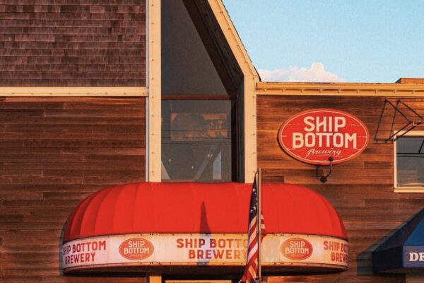 the store front of Ship Bottom Brewery